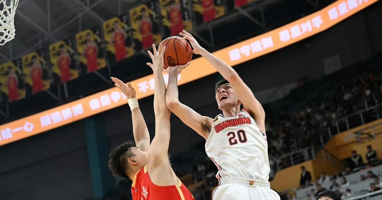 开云kaiyun网站 -CBA常规赛冲刺阶段再迎强敌，广东宏远手感冰凉，主帅态度——态度坚定，球队文化再被提及的简单介绍